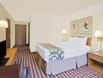 Quality Near Us-224 Hotel
